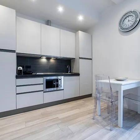 Apartamento Fashion Silver *