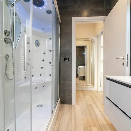 Fashion Silver Apartamento