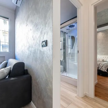 Fashion Silver Apartament